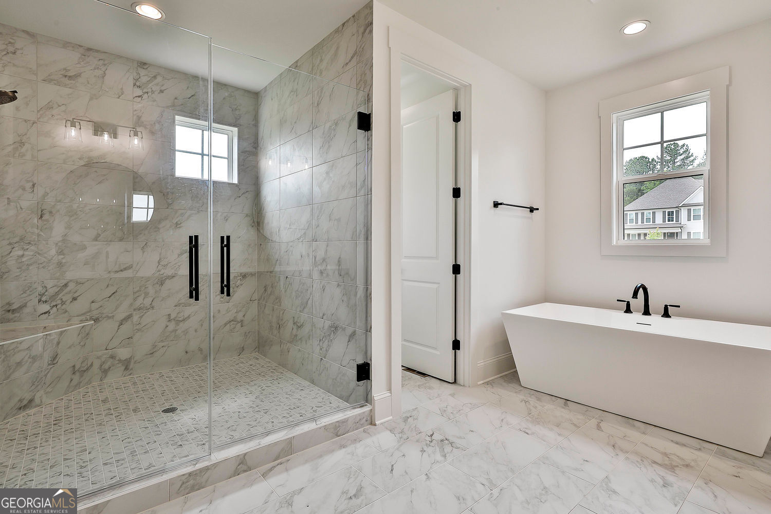 Fayetteville, Georgia 30215, United States, 4 Bedrooms Bedrooms, ,4 BathroomsBathrooms,Residential,Active,7247