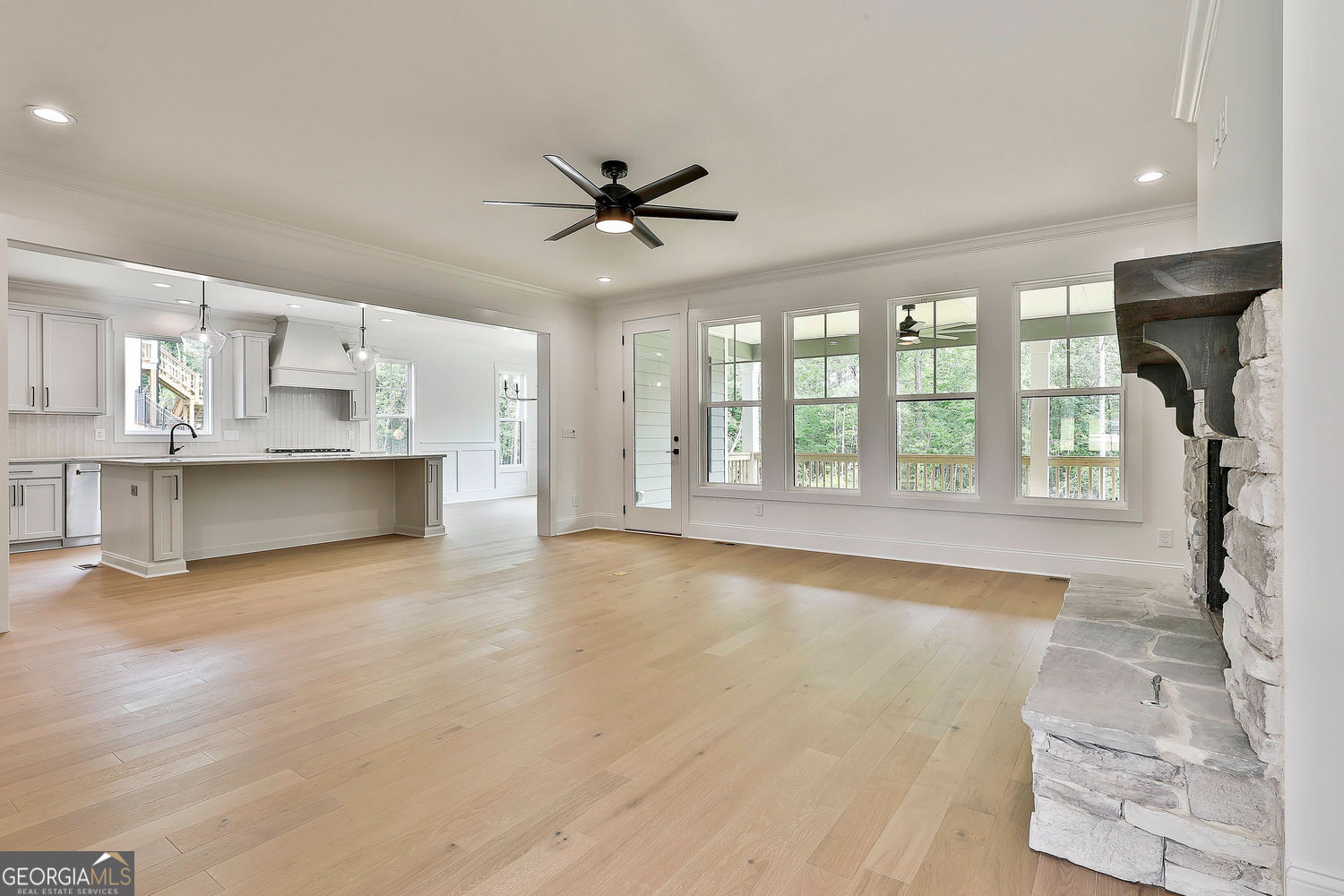 Fayetteville, Georgia 30215, United States, 4 Bedrooms Bedrooms, ,4 BathroomsBathrooms,Residential,Active,7247