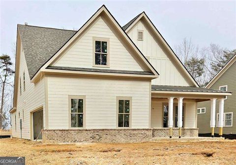 176 Cherokee DR S Waleska GA 30183