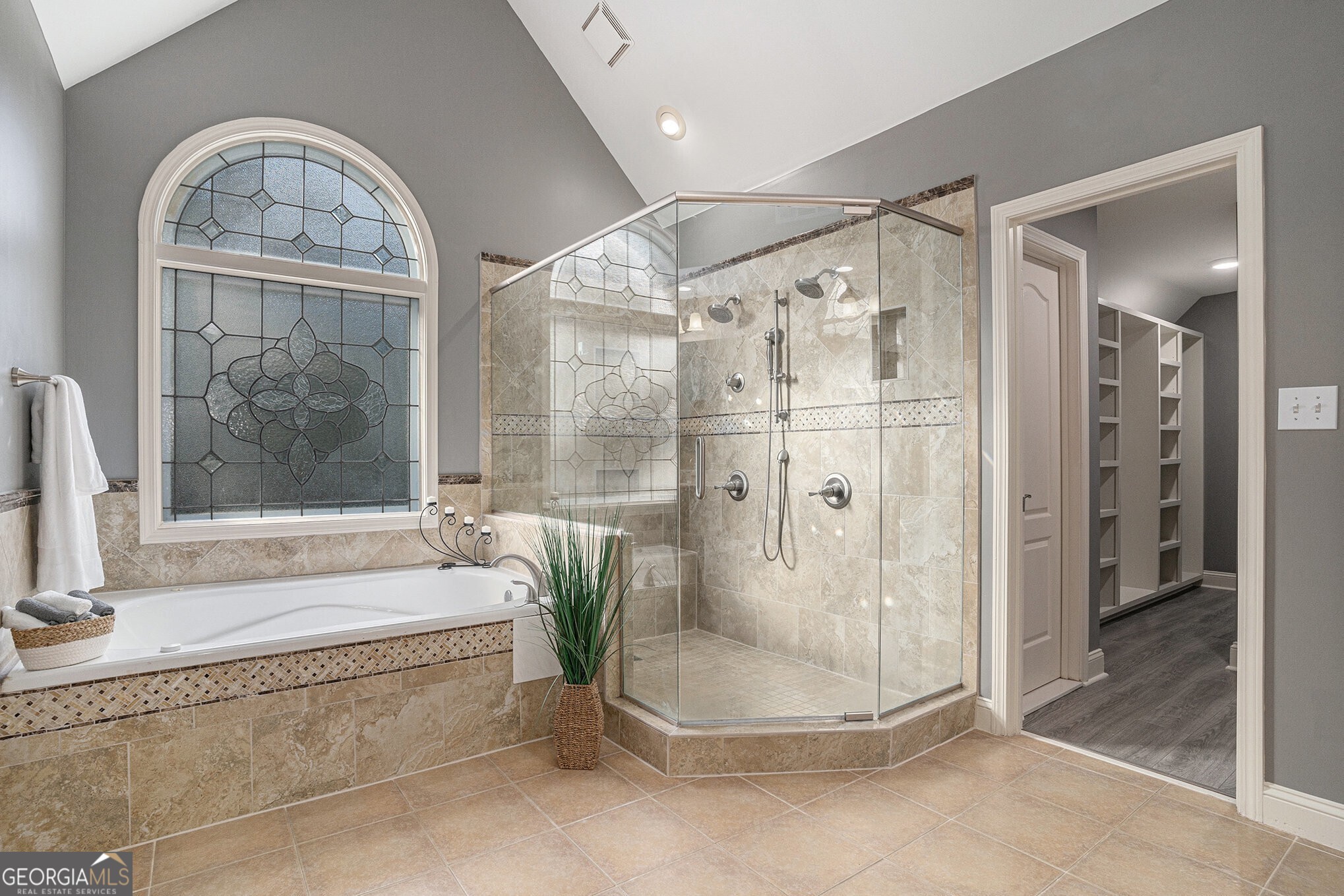 509 Tall Pines CT