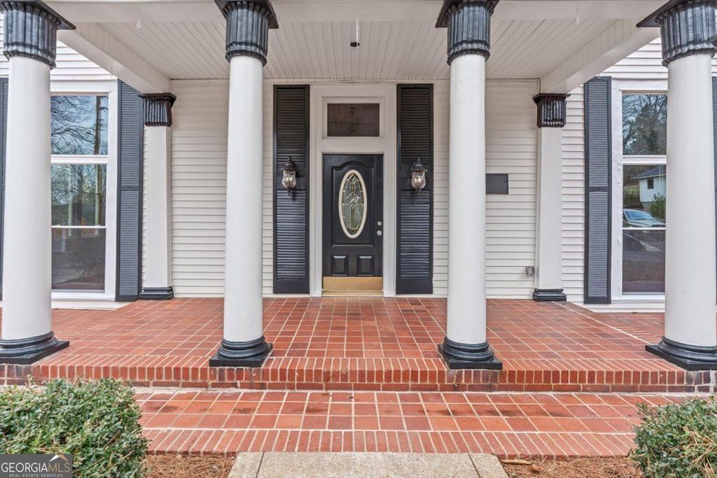 Photo of 1804 Gordon Avenue NE, Rome, GA 30161 (MLS # 10703307)