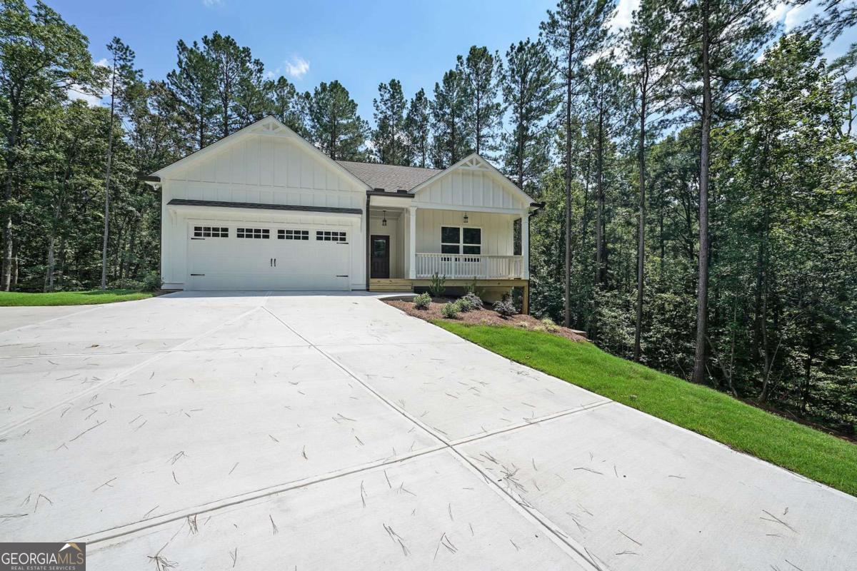245 West Woods DR