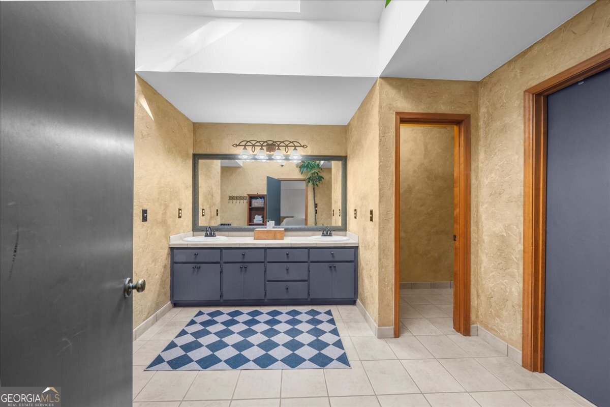 Loch Highland - Residential