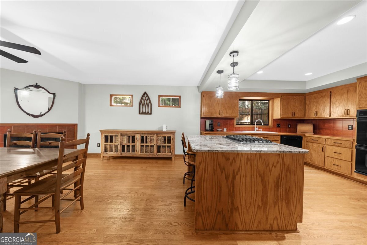 Loch Highland - Residential