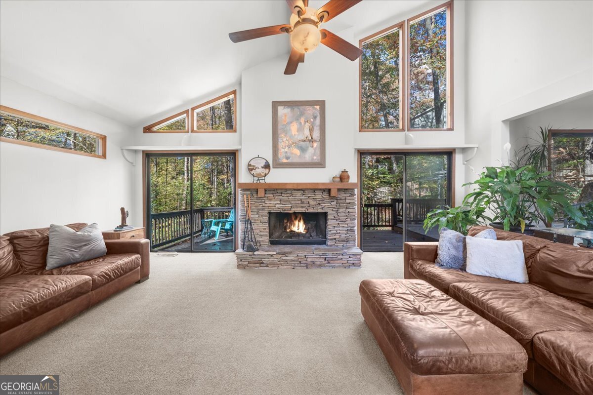 Loch Highland - Residential