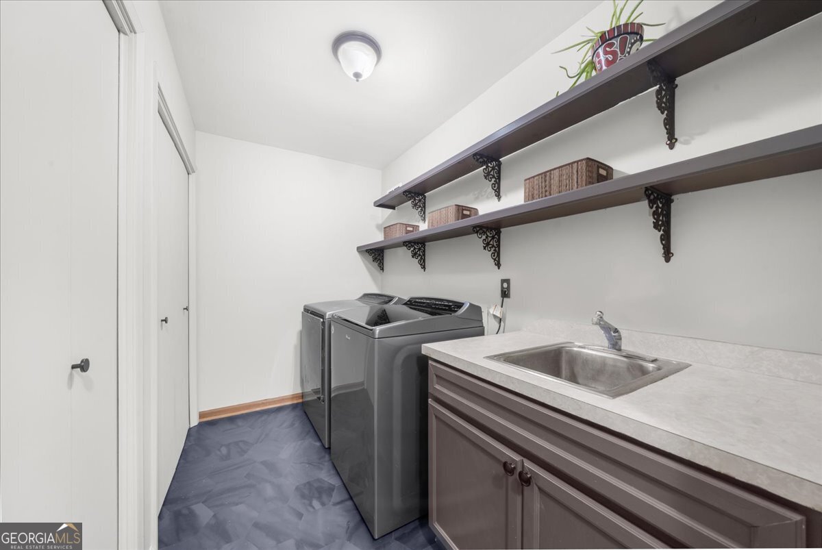 Loch Highland - Residential