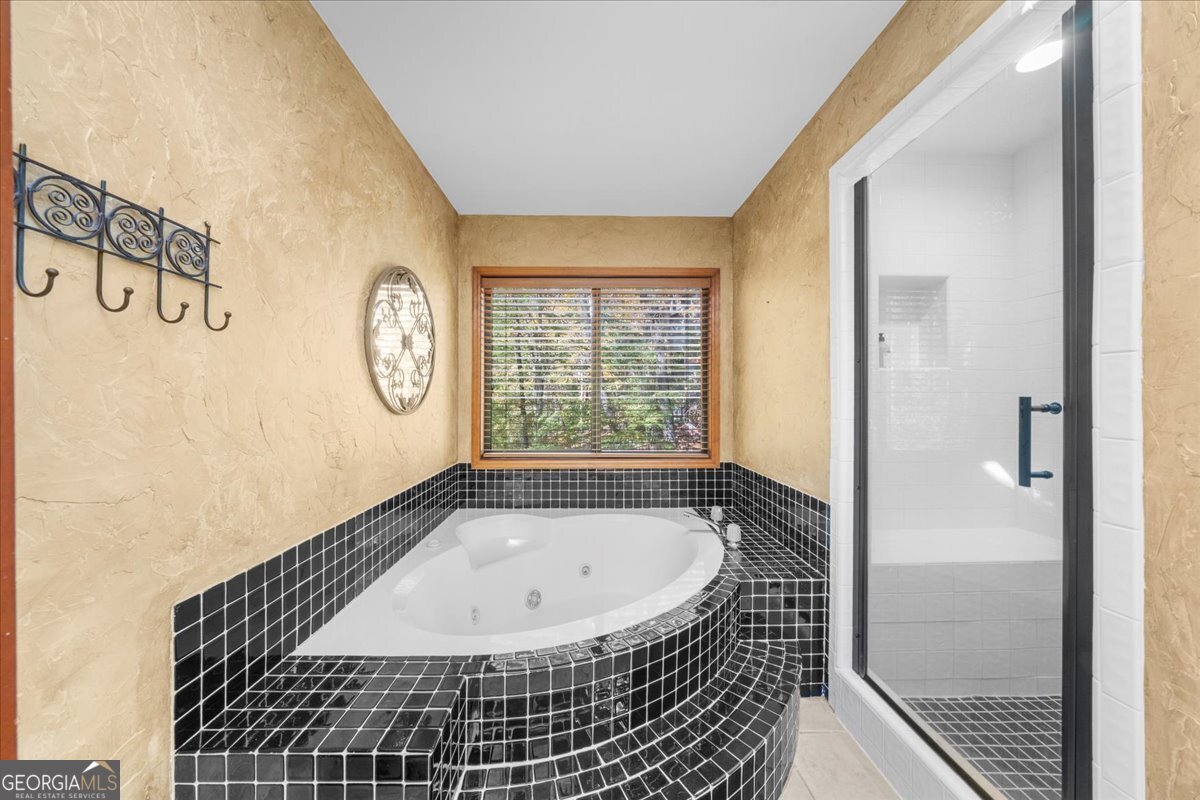 Loch Highland - Residential