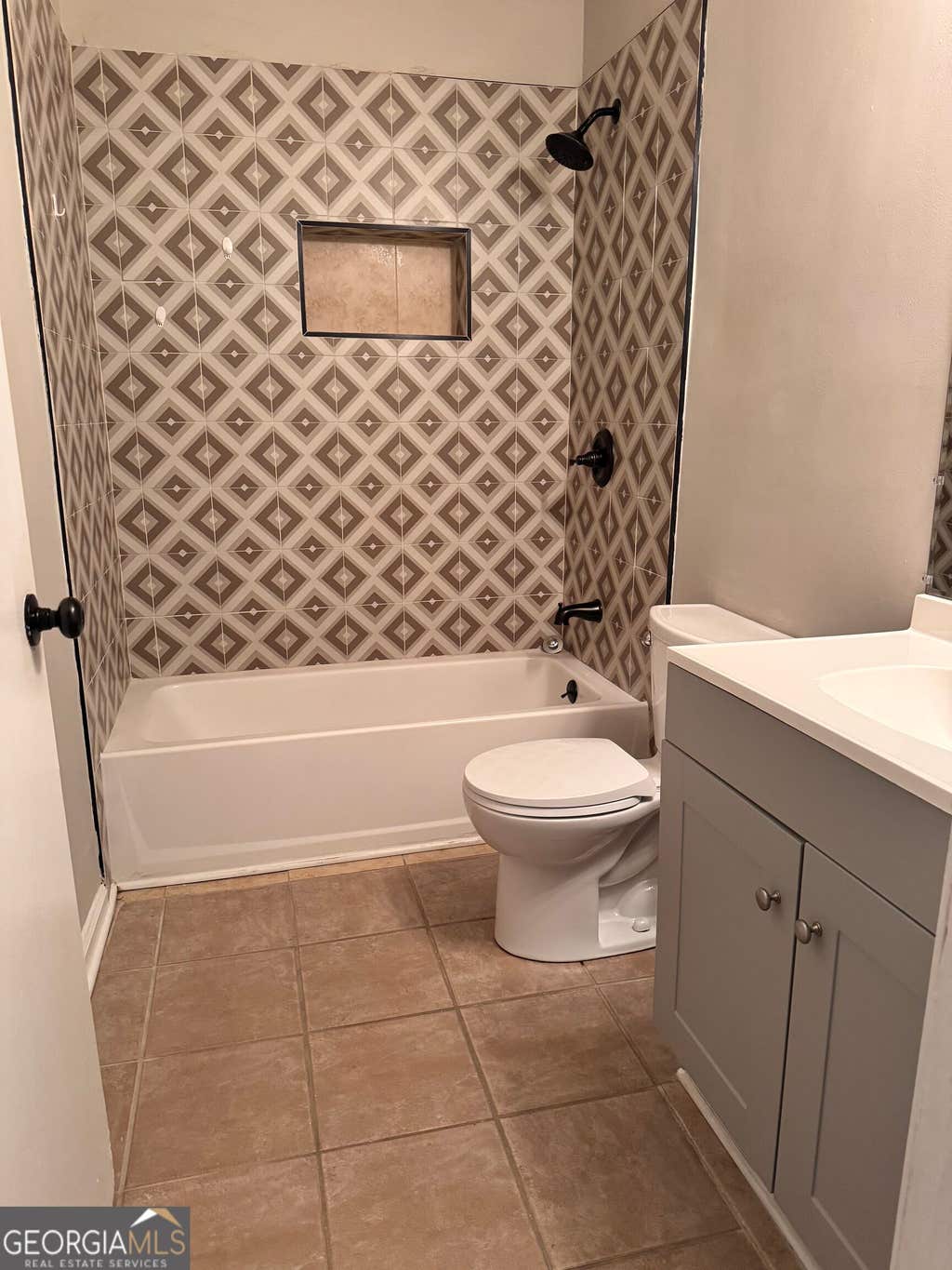 Photo of 2888 Parrott Avenue NW, Atlanta, GA 30318 (MLS # 10822120)