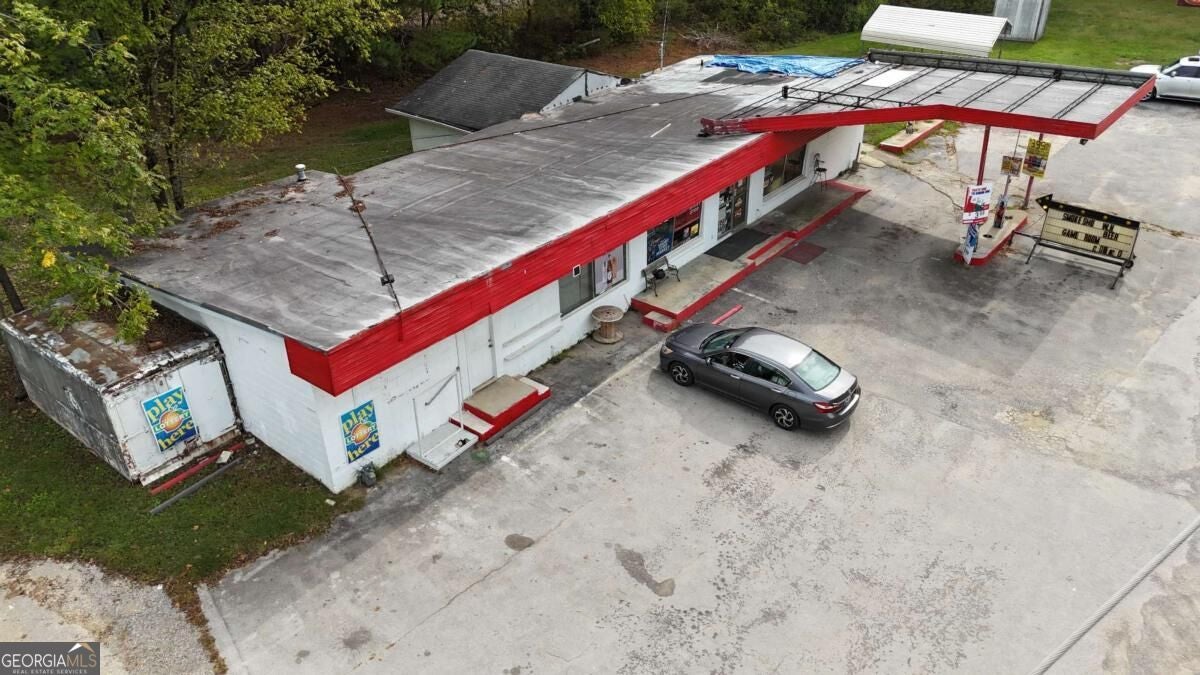 12105 Highway 41