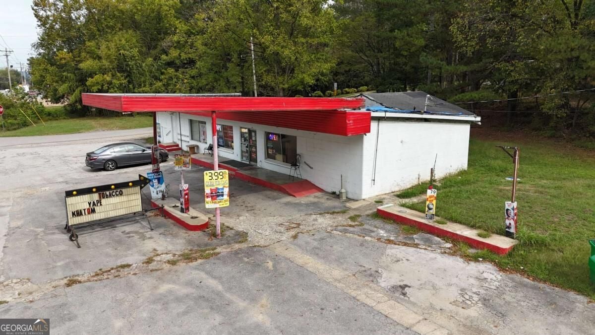 12105 Highway 41