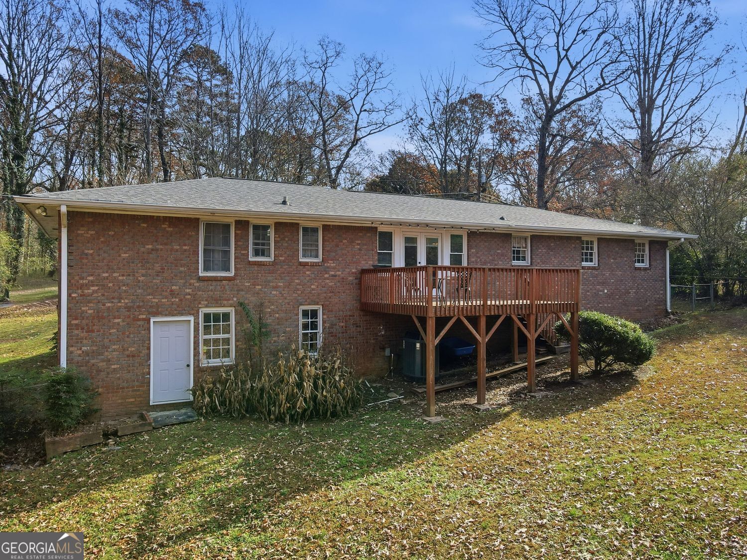 438 Mountainview CIR