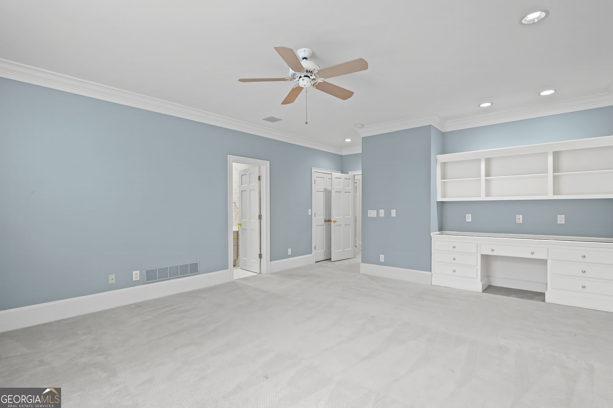 River Oaks - Residential