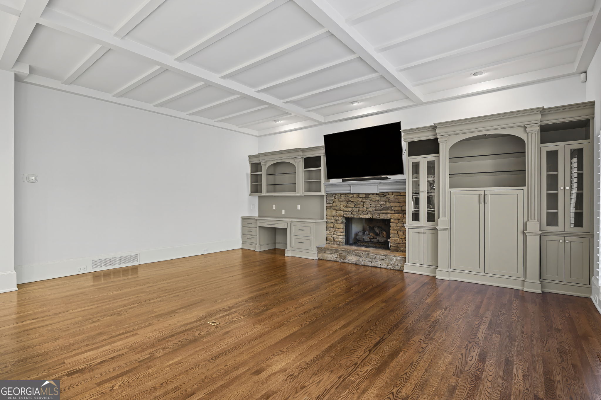 River Oaks - Residential