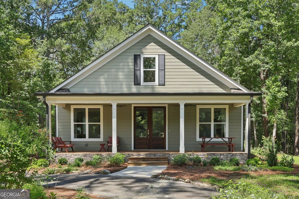 Photo of 250 Stagecoach Road, Oxford, GA 30054 (MLS # 10669095)