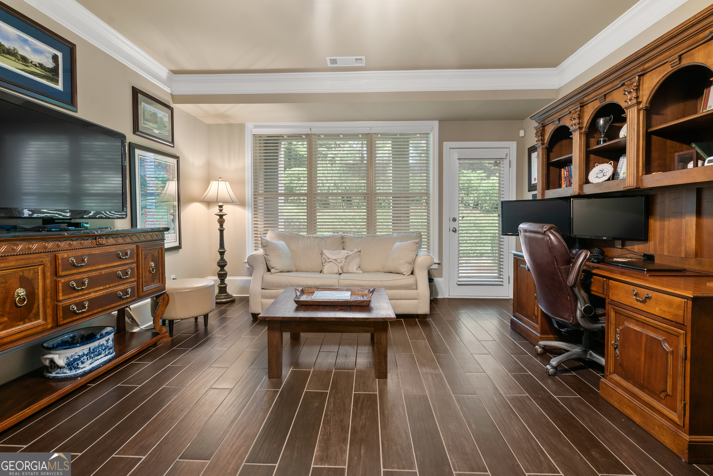 Northgate at Ellard - Residential Income