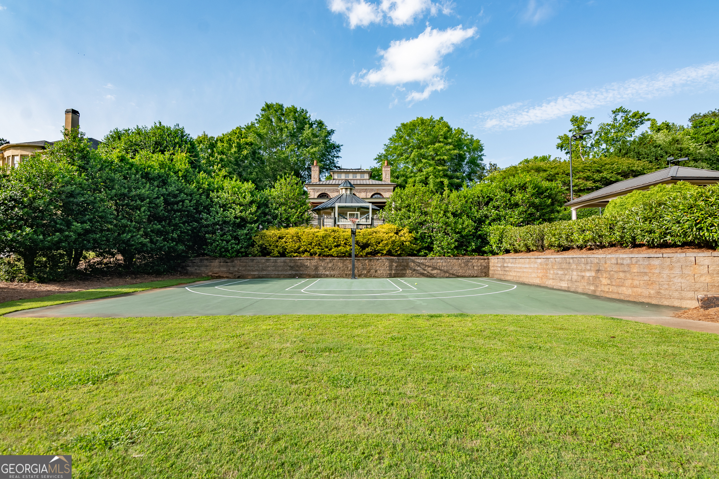 Northgate at Ellard - Residential Income