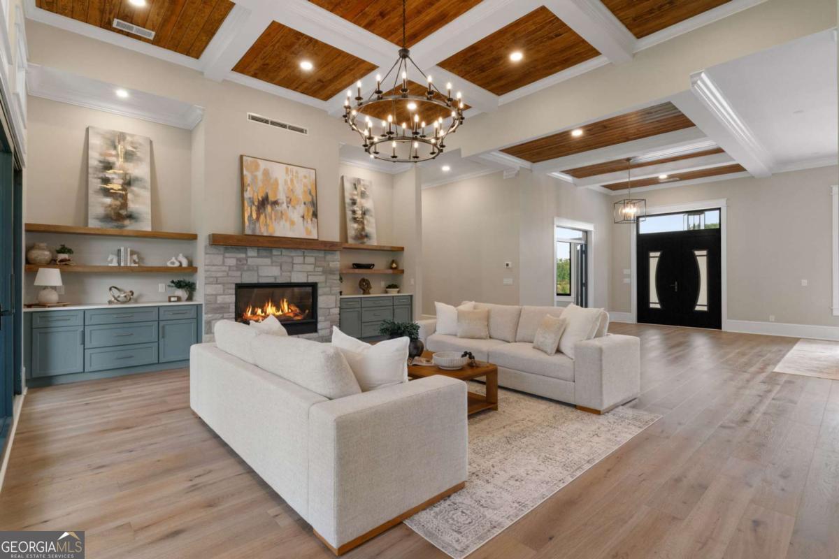 1020 West CT