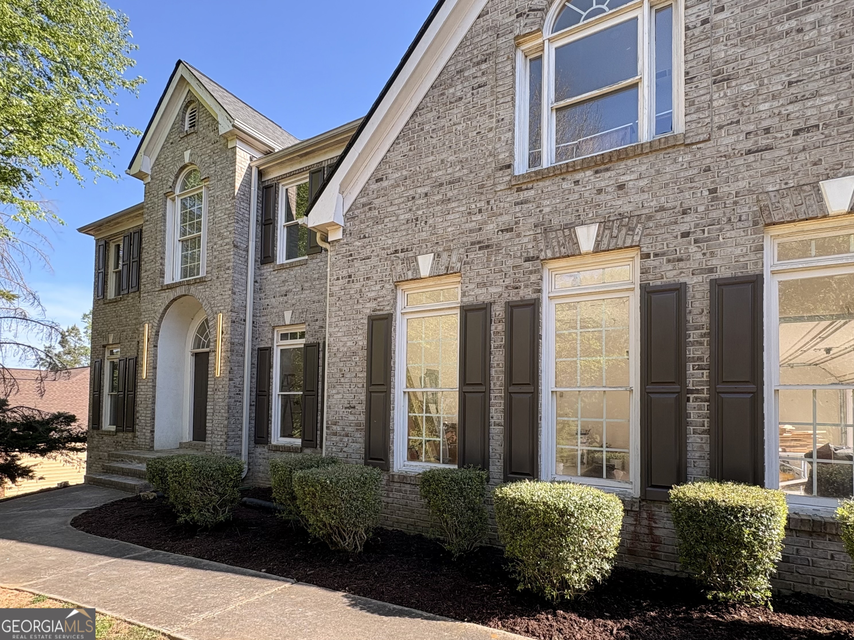 3927 Broadleaf WALK
