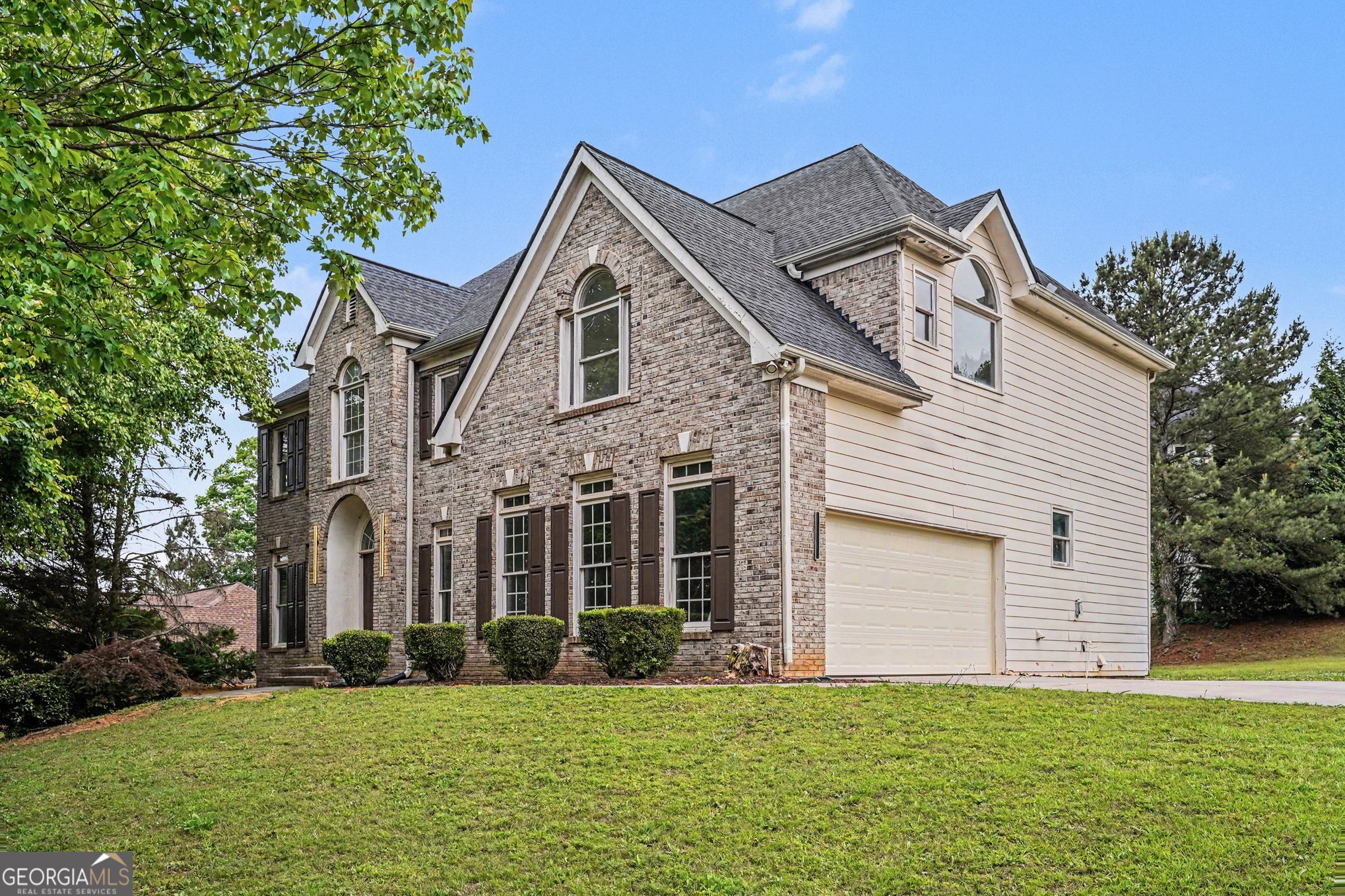 3927 Broadleaf WALK