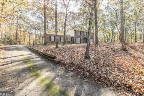 A home in Warner Robins