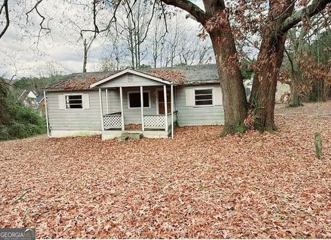 1099 Warren DR Riverdale GA 30296