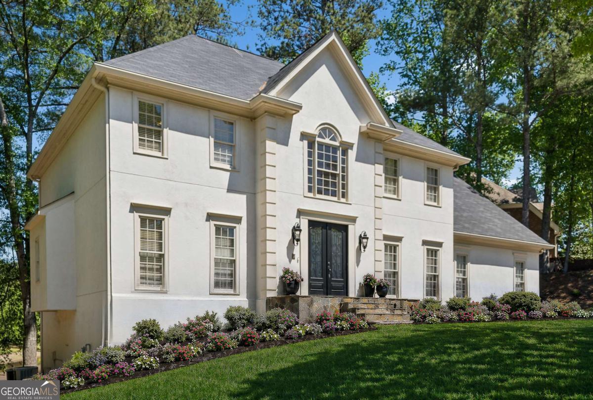 185 Chickering Lake DR