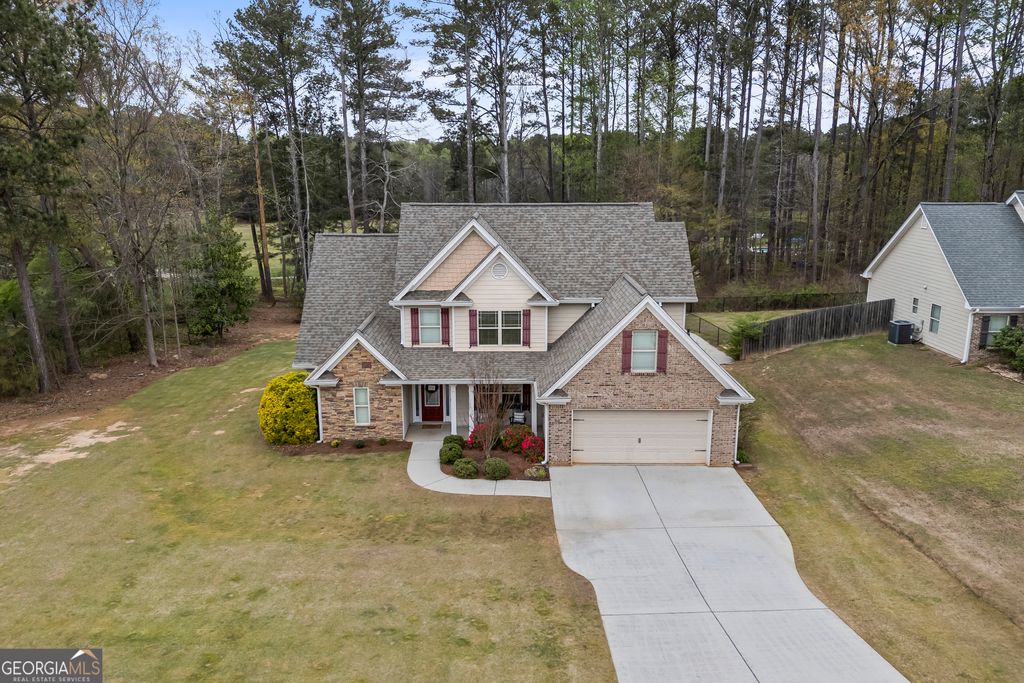 Photo of 404 Copper Ridge Drive, Loganville, GA 30052 (MLS # 10723310)