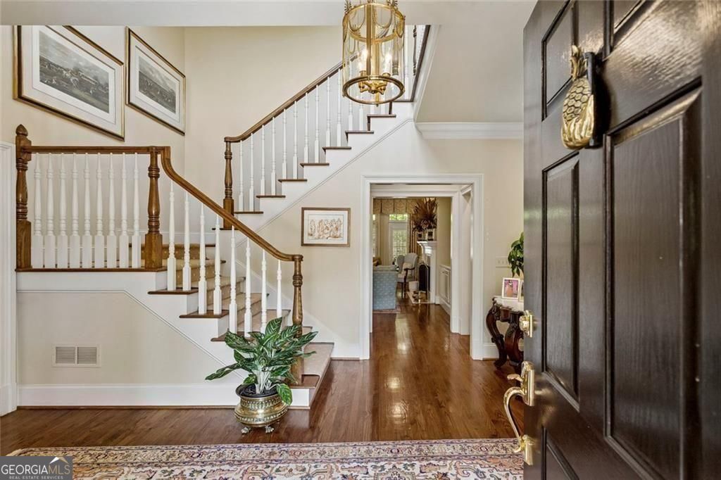3460 Paces Ferry CIR SE