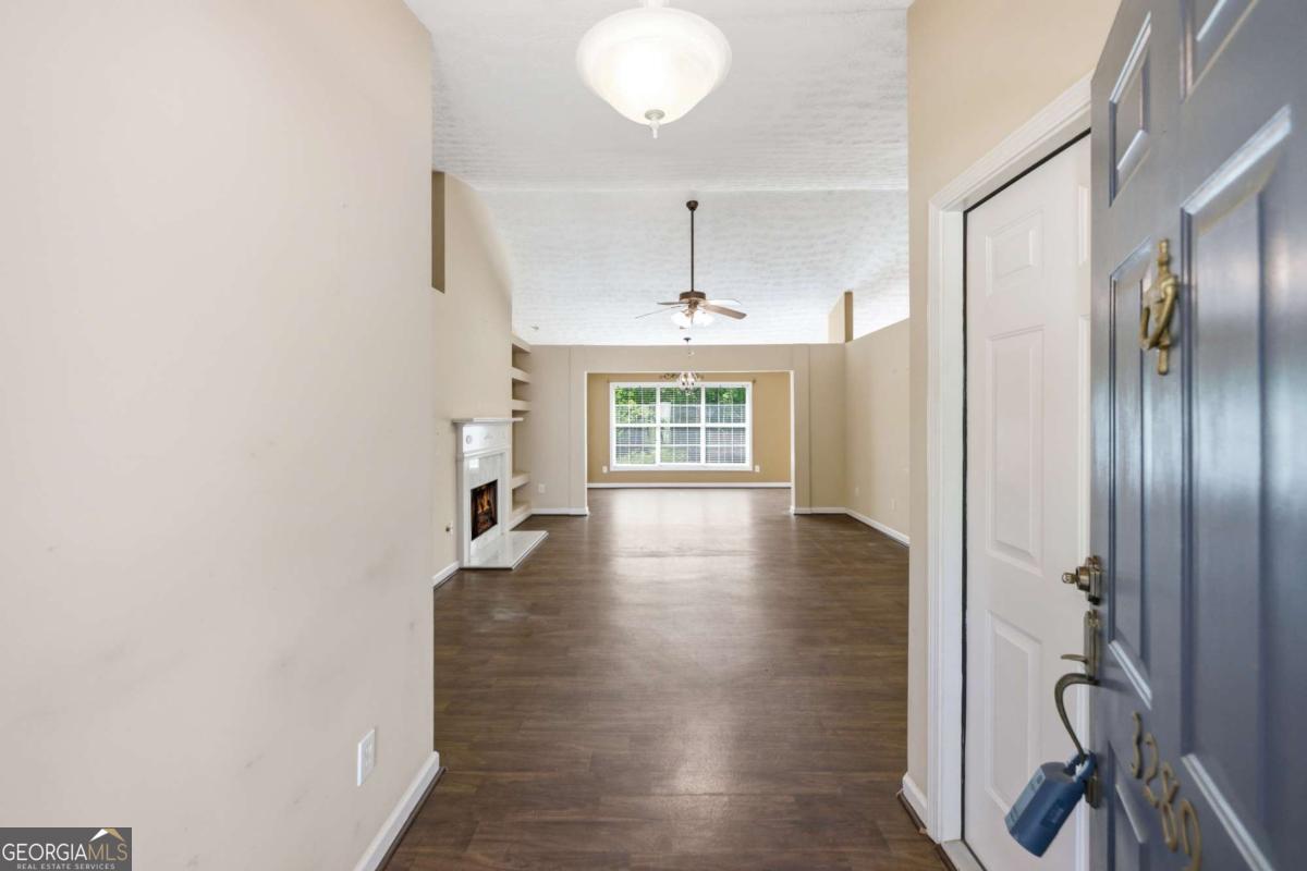 3289 Hampton Trace CT