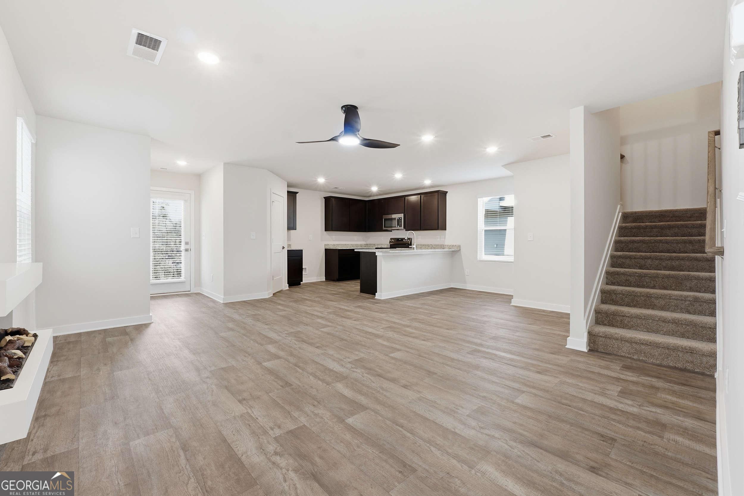 4812 Station LN