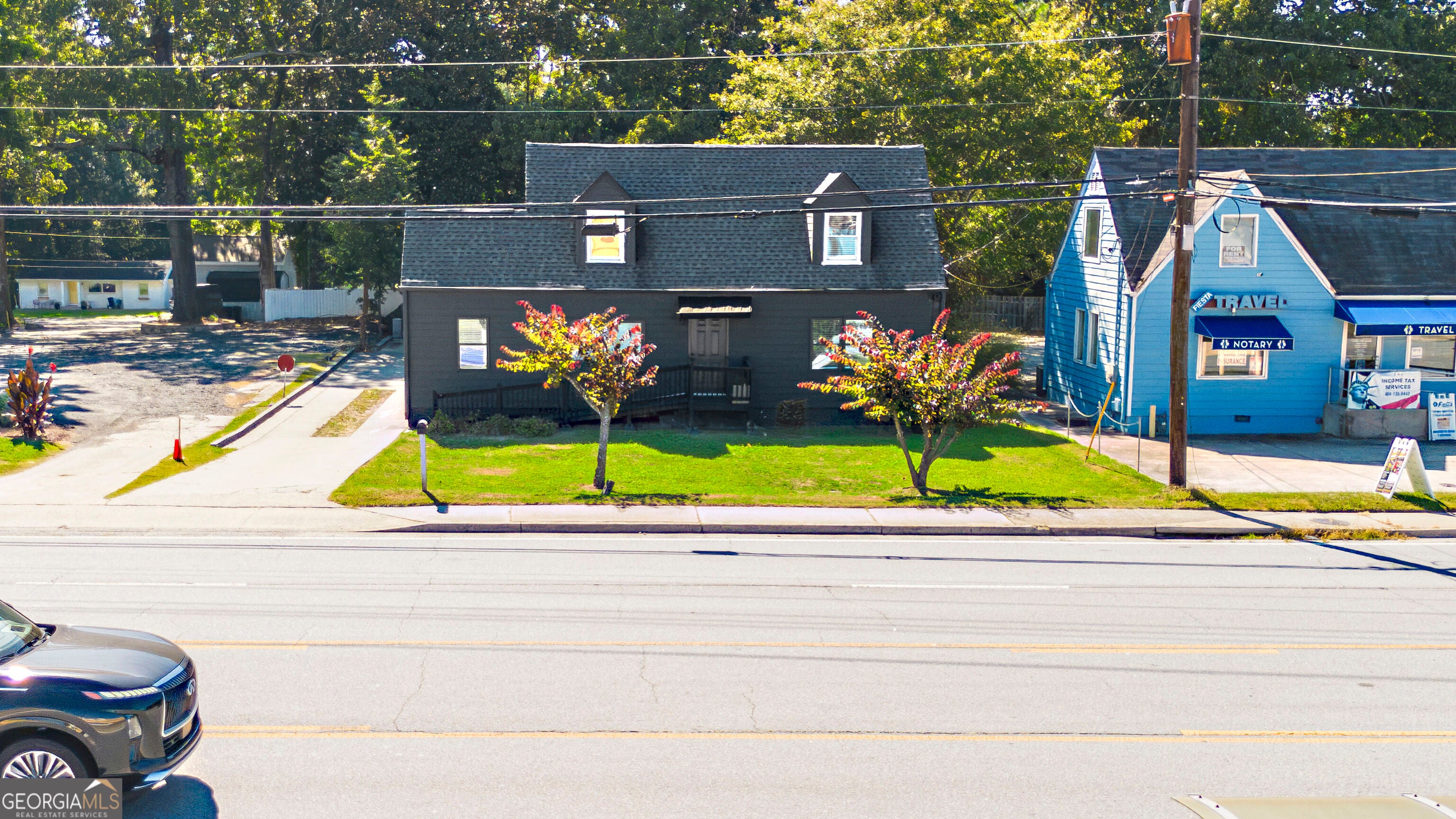 3560 Clairmont RD