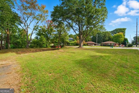 1461 Hawthorne AVE SE Smyrna GA 30080