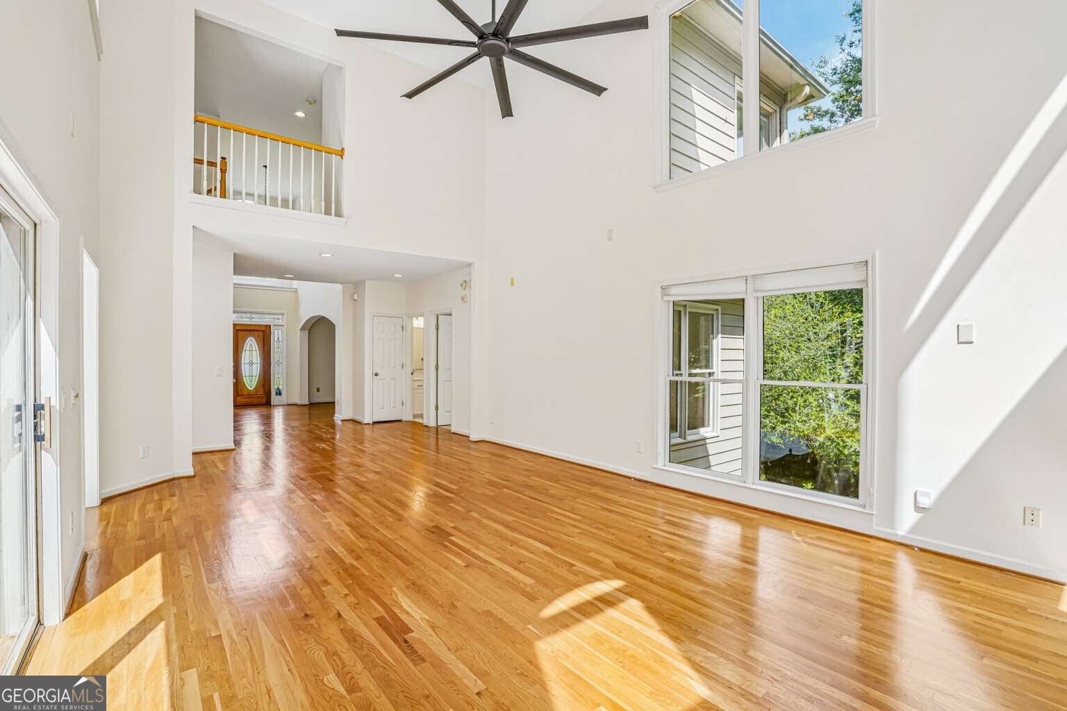 802 Eastside Pointe