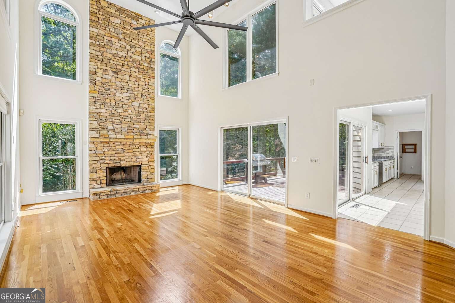 802 Eastside Pointe