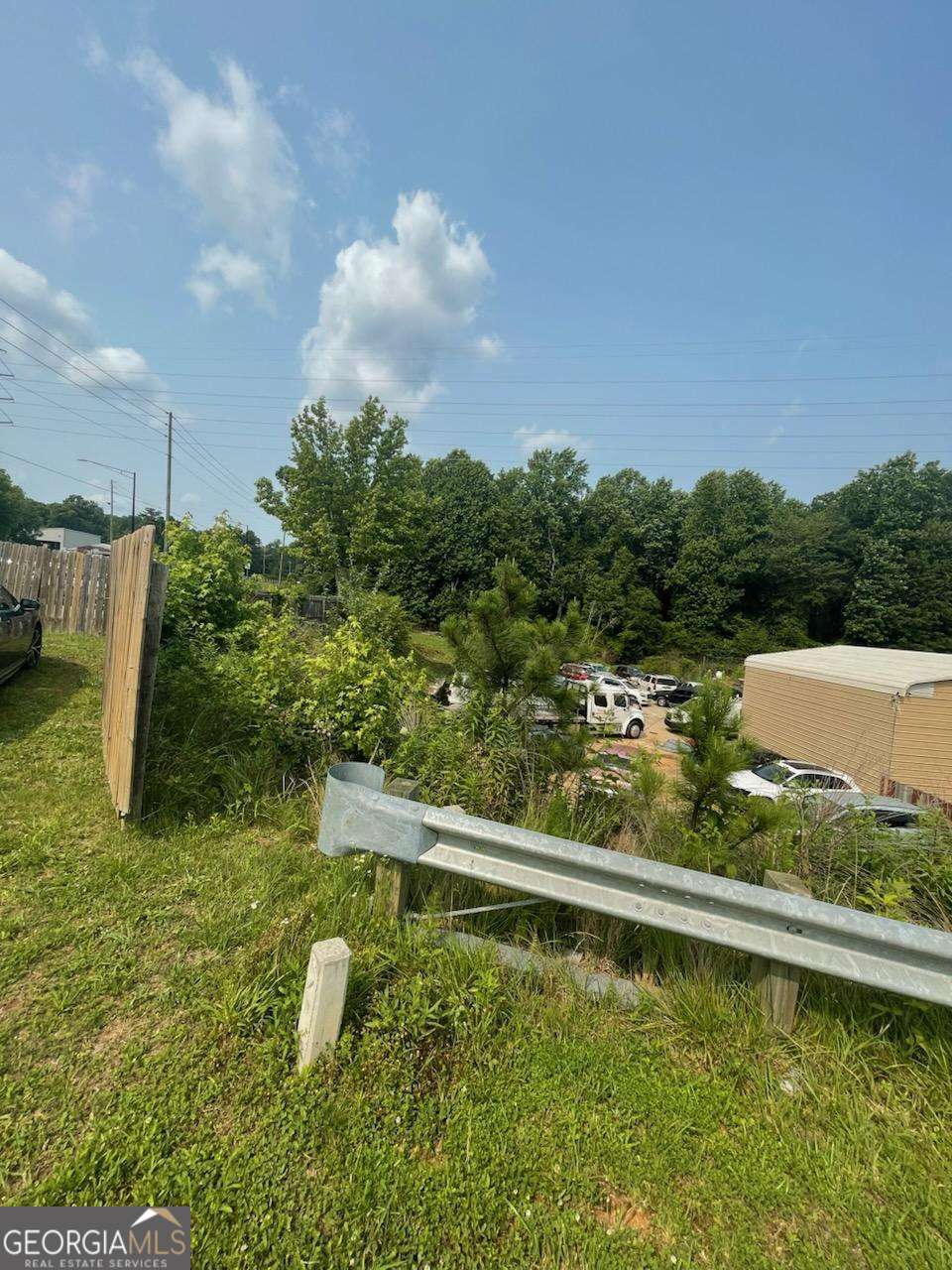 879 GAINESVILLE HWY