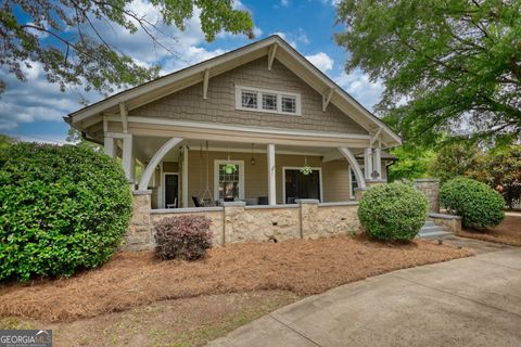 A home in Shady Dale