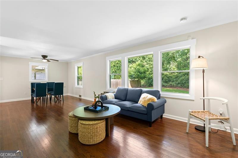 2483 Hunting Valley