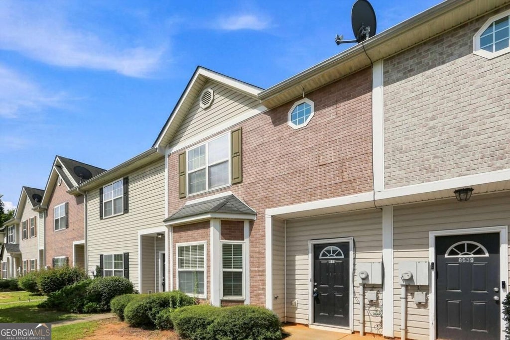 Photo of 8641 Thomas Lane, Riverdale, GA 30274 (MLS # 10845915)