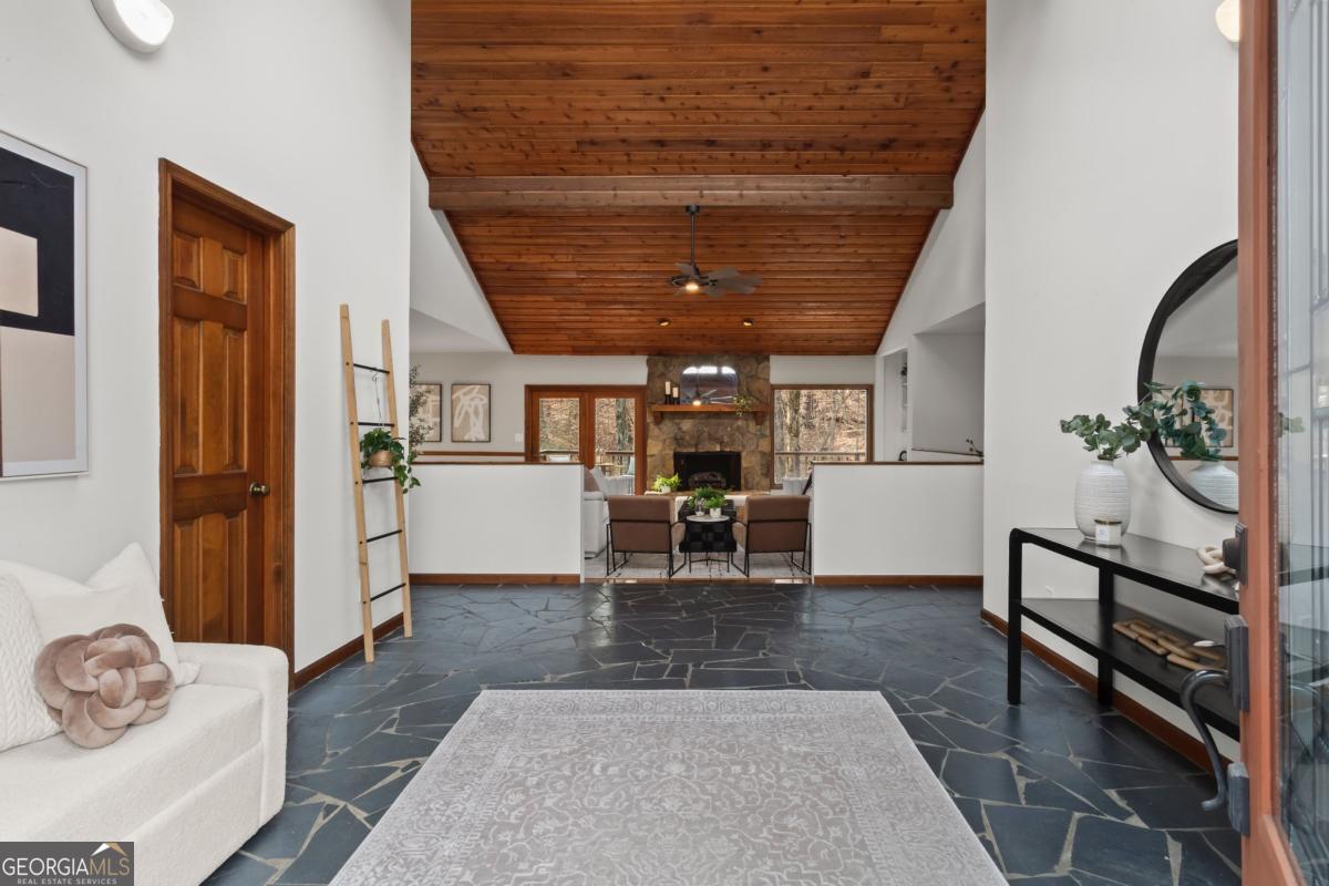 4069 Howell Ferry RD