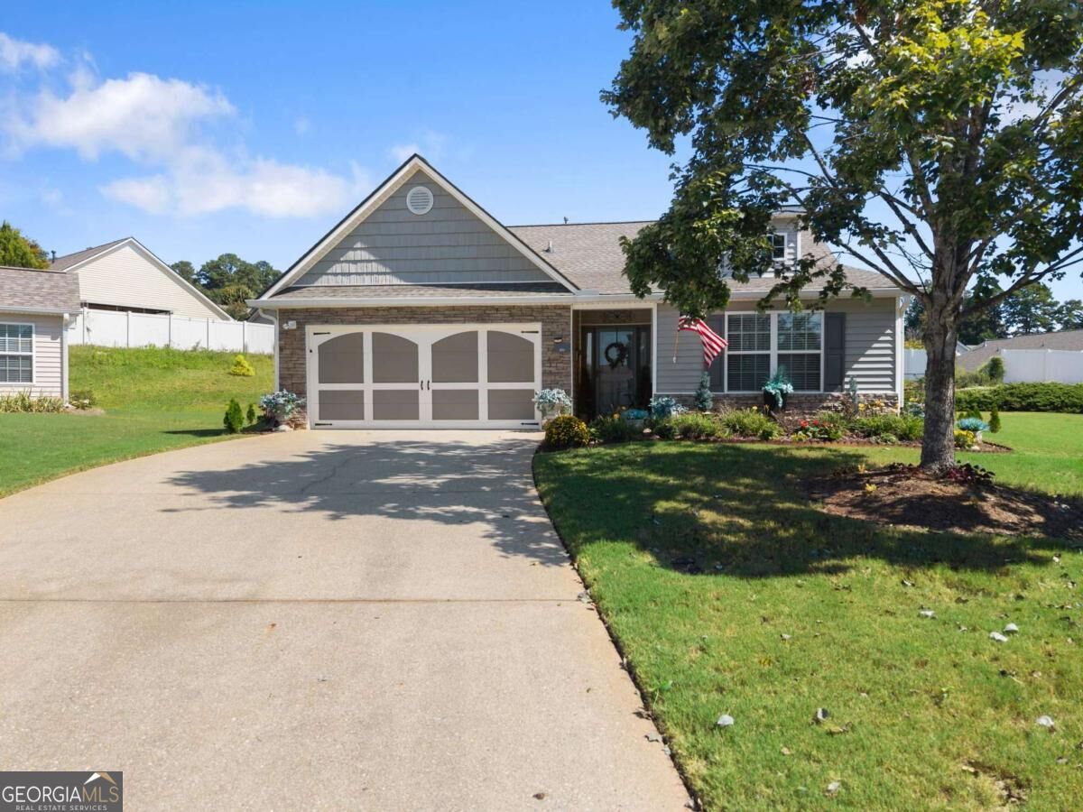 496 Tranquil DR