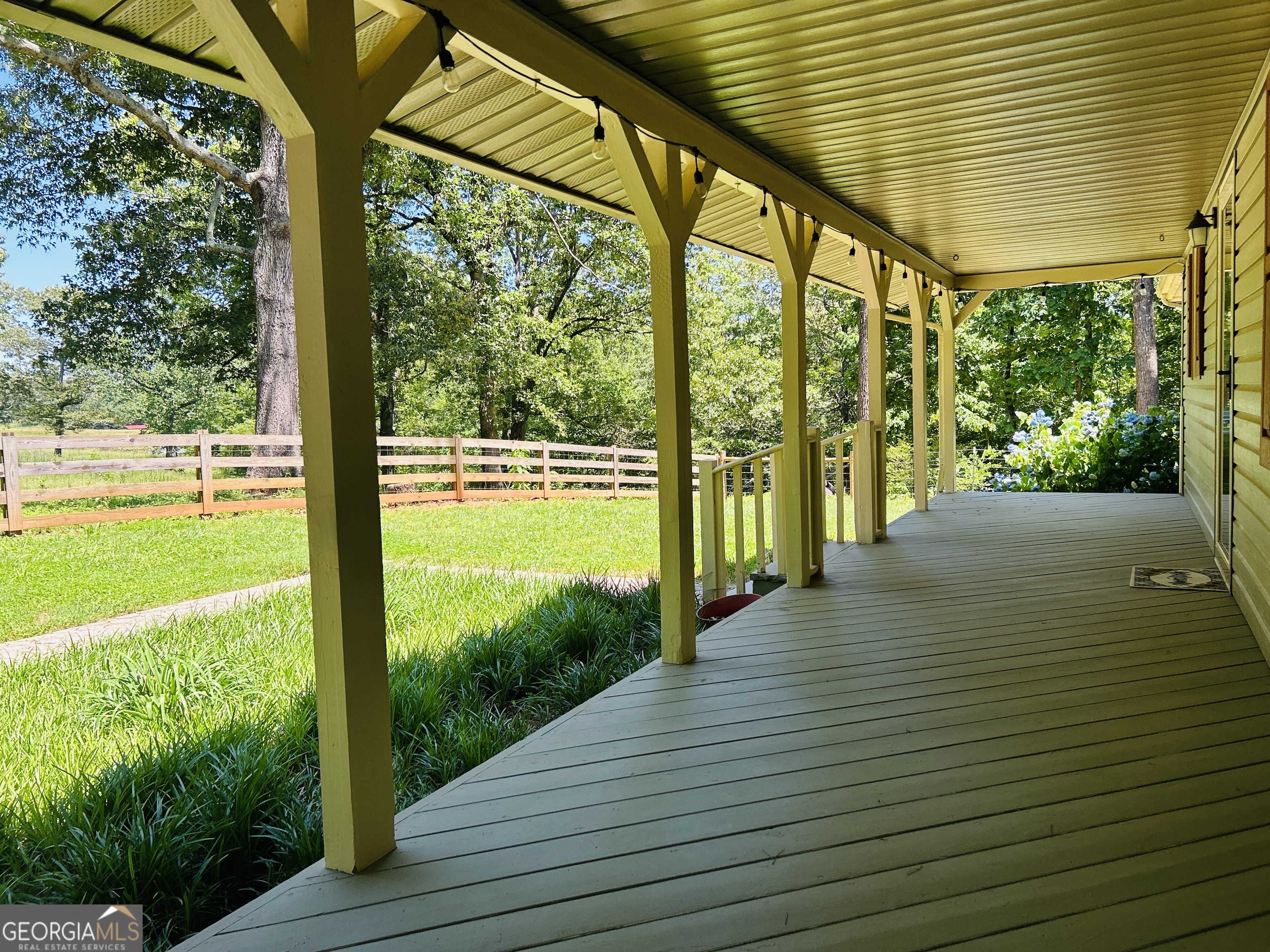 303 Chitwood RD