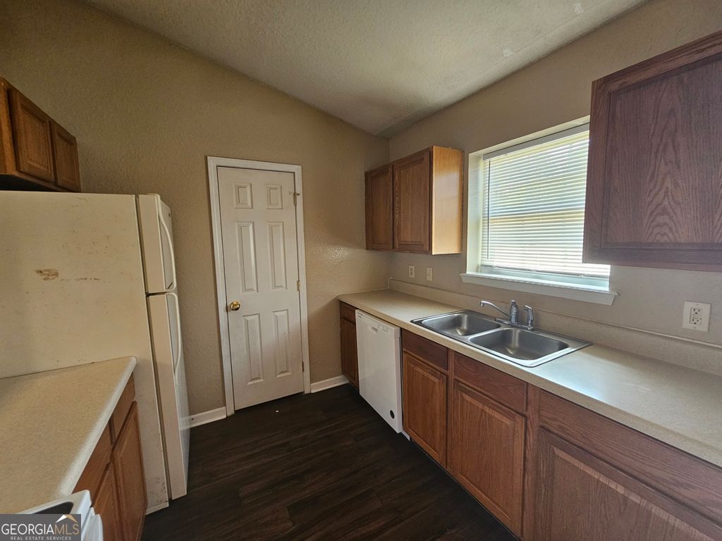 Photo of 107 Lively Oaks Dr, Kingsland, GA 31548 (MLS # 10731220)