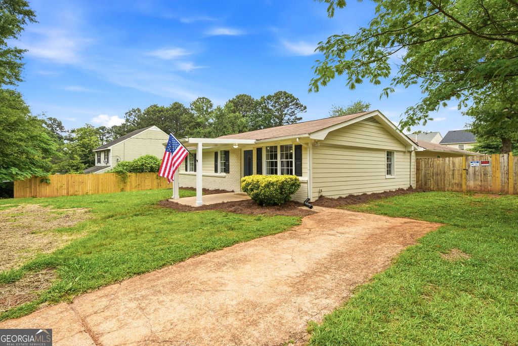 Photo of 405 E E Wilson Street, Villa Rica, GA 30180 (MLS # 10774821)