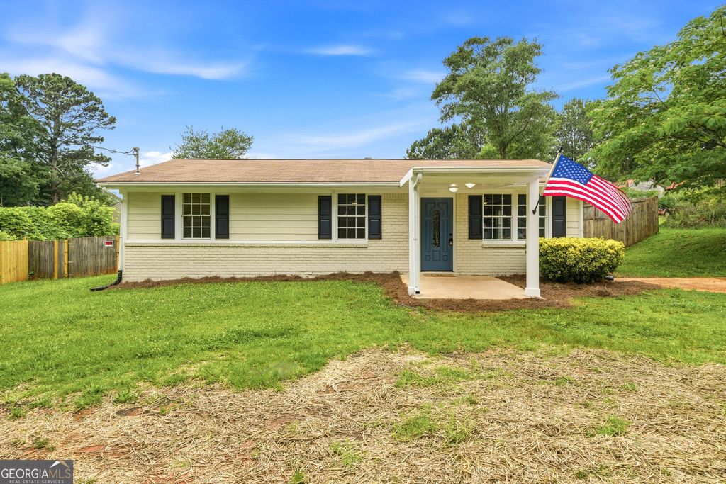 Photo of 405 E E Wilson Street, Villa Rica, GA 30180 (MLS # 10774821)