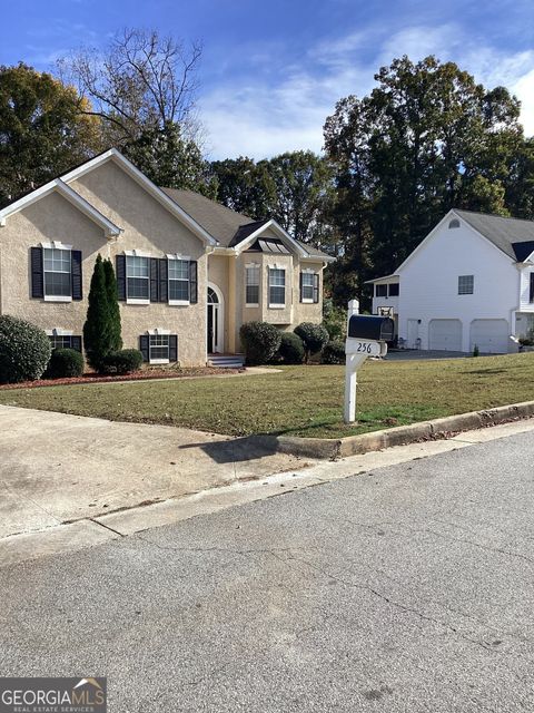 A home in Newnan