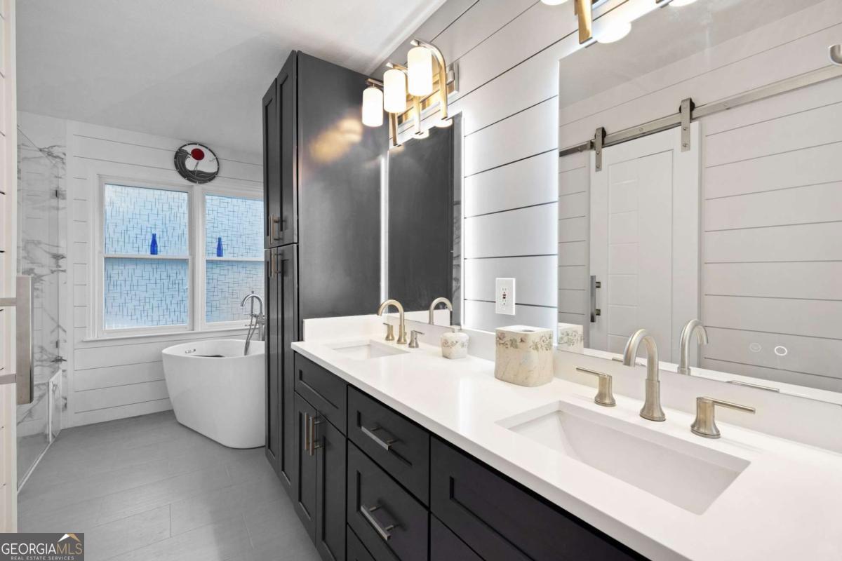 110 River Terrace PT