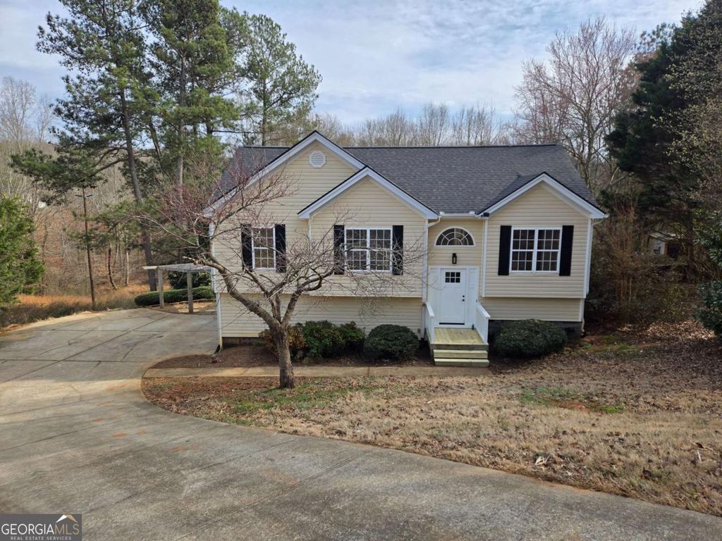 Photo of 4863 Pine Hill Road, Gainesville, GA 30507 (MLS # 10701786)
