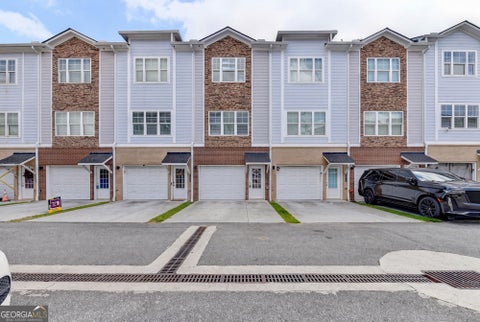 Photo of 2017 Ocean Drive NW, Atlanta, GA 30318 (MLS # 10870446)
