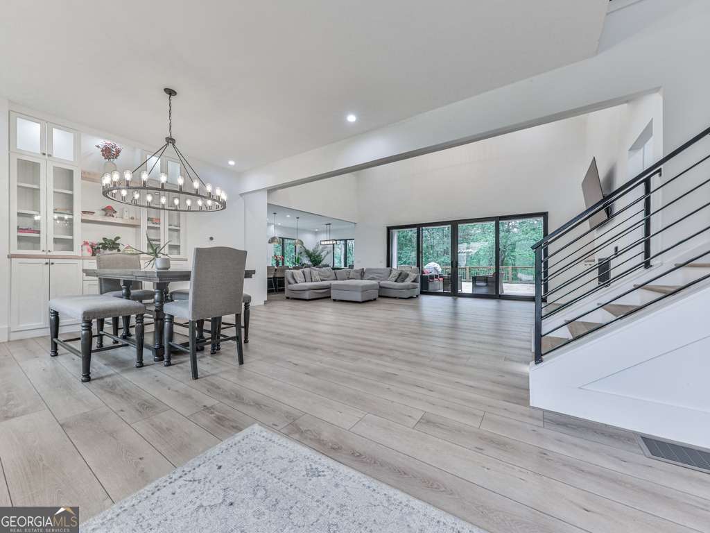 106 Belmont DR