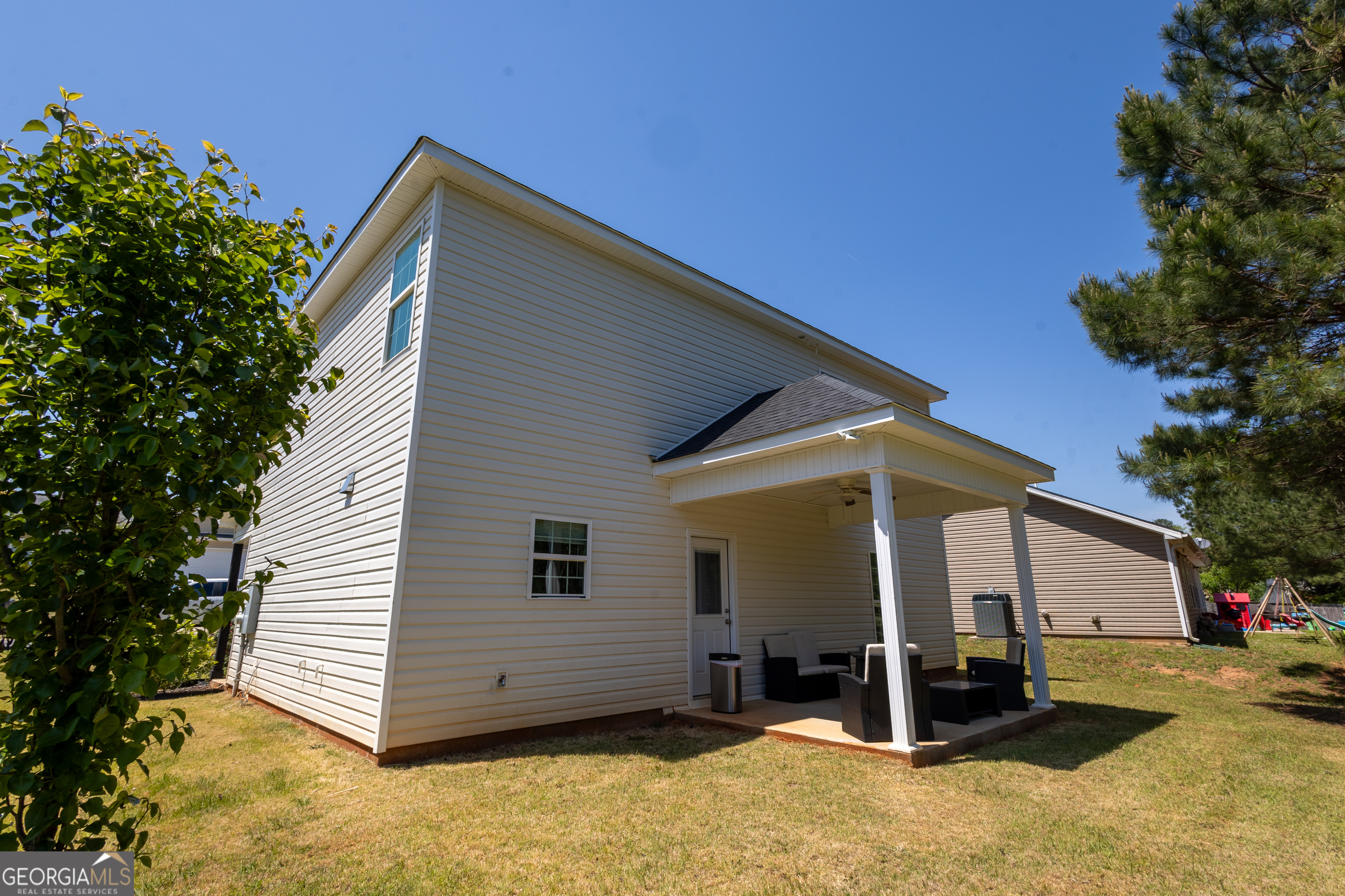 417 Haddenham CT